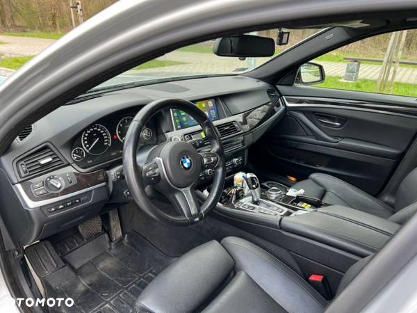BMW Seria 5 530d xDrive - 11