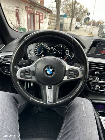 BMW Seria 5 530i xDrive AT - 21