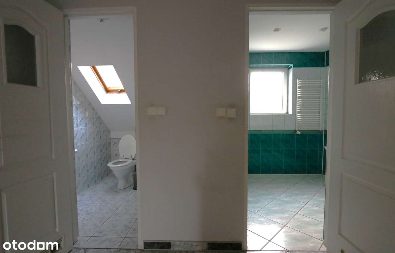 Duże pomieszczenie na PARTERZE z WITRYNĄ/na piętrze dwa pomieszczenia,-11