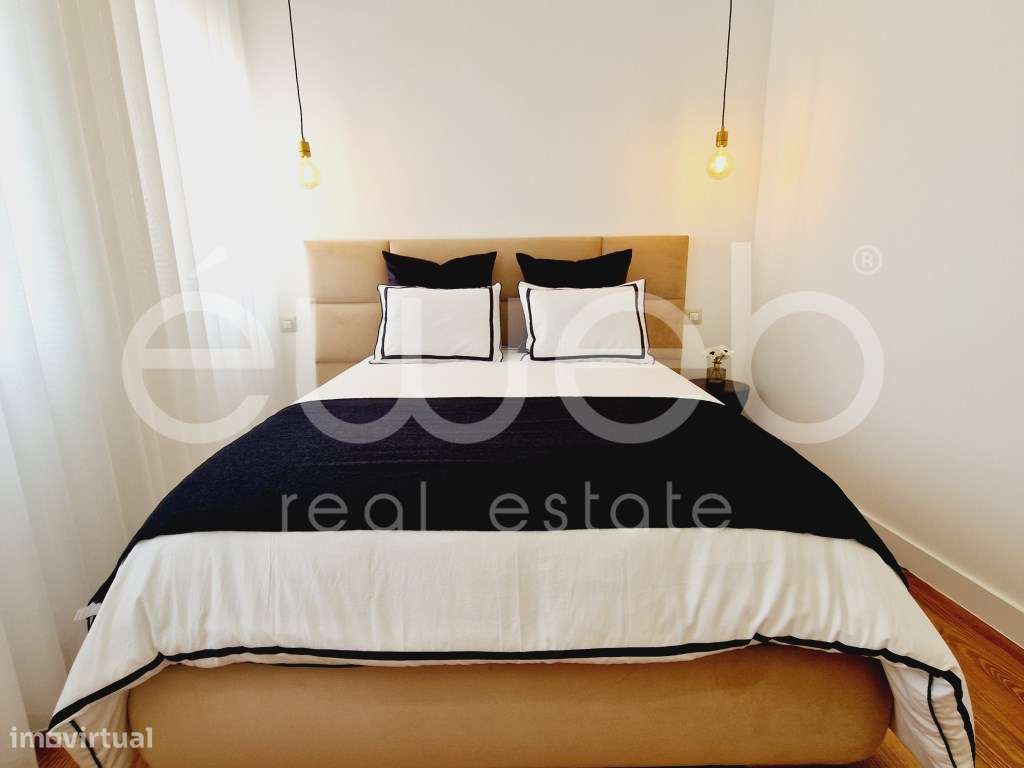 Penthouse T2 em plena Baixa de Setúbal-24