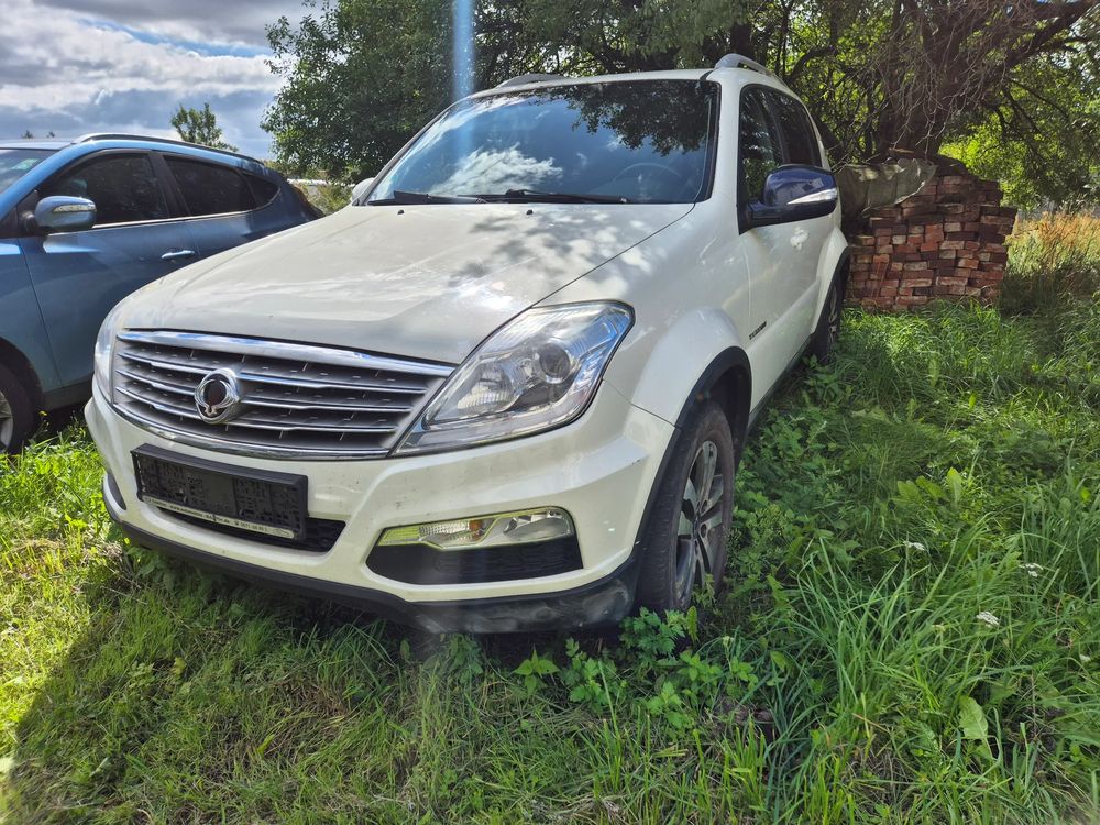 Ssangyong / KG Mobility Rexton W 2.0 D20 DTR 4WD Quartz 2014