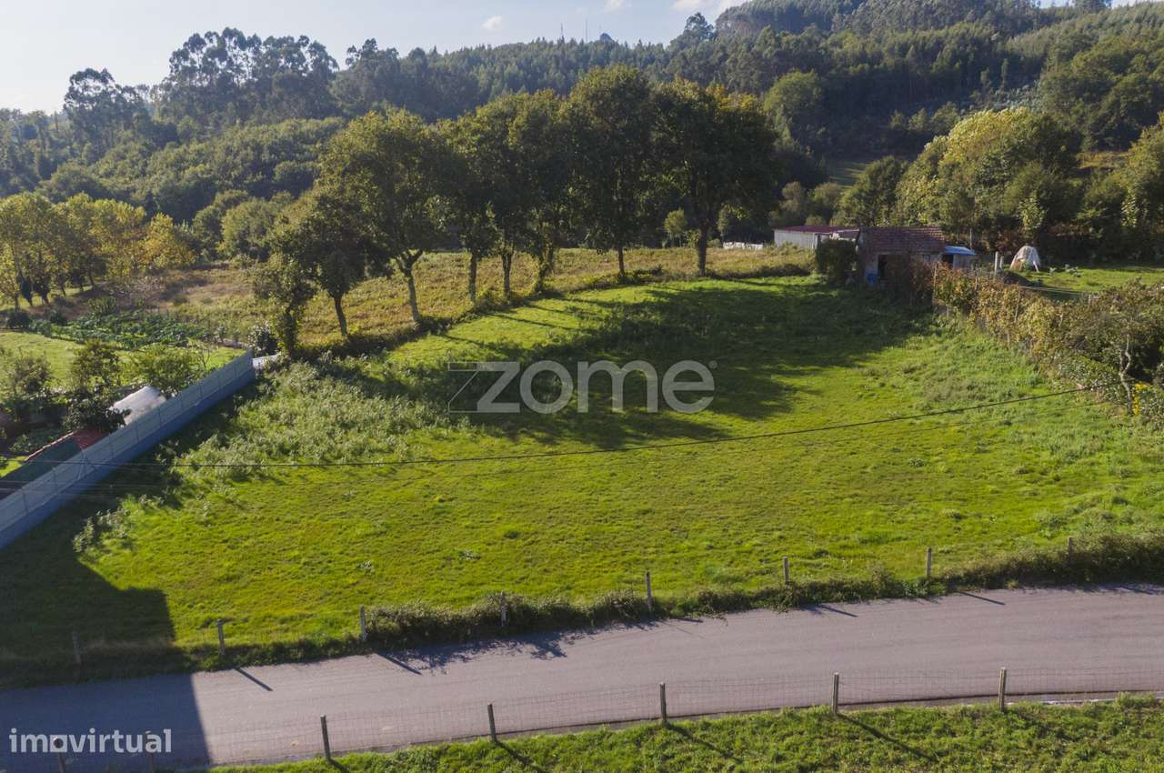 Terreno à Venda com 4950m² | Zona Construtiva com Excelentes Acessos - Grande imagem: 5/15