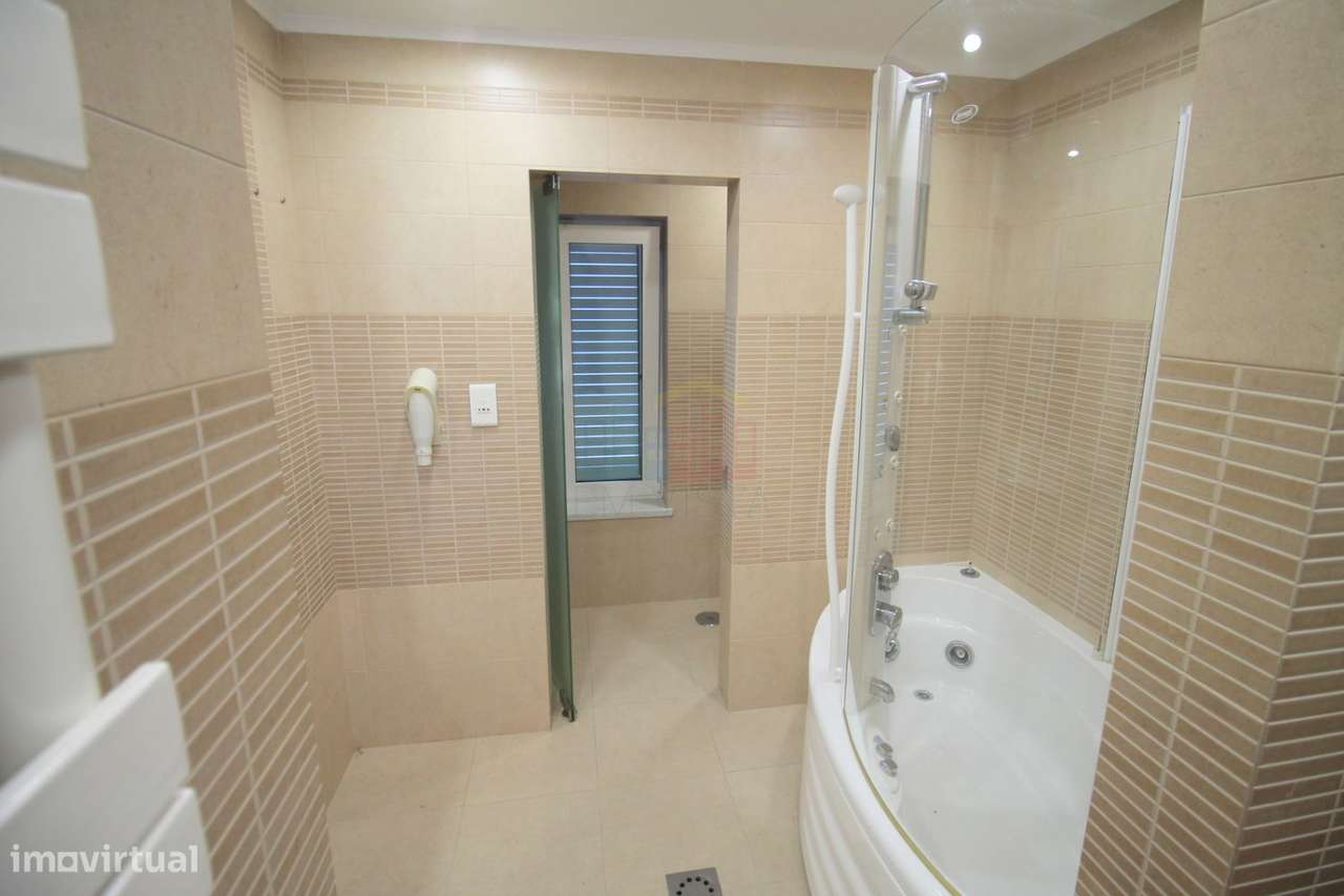 Vivenda de Luxo com Piscina Belas-25