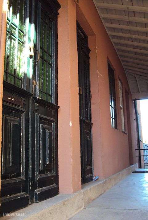 Prédio para reconstrução em Viseu - Grande imagem: 3/6
