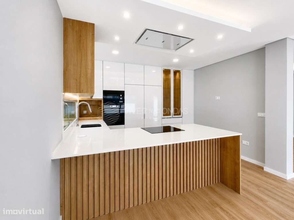 Oferta da Escritura | Moradia T3+1 Térrea com 307 m² em Fernão Ferro-6