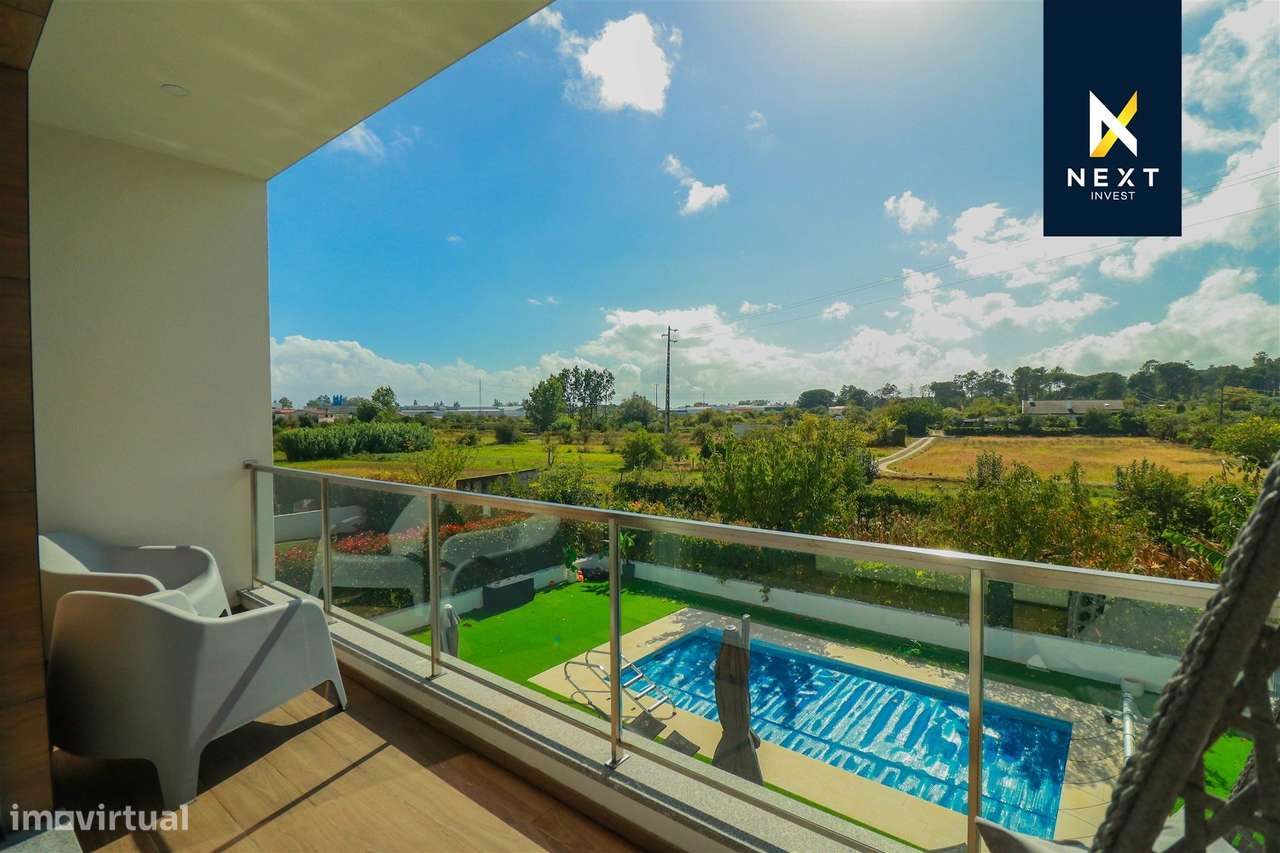 Moradia Geminada T4 com Piscina – Viseu-50