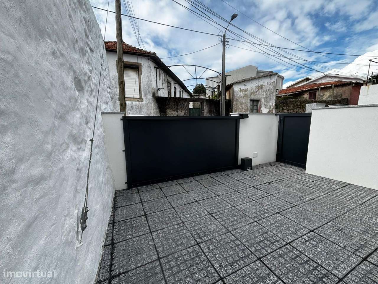 Arrendamento – T2 com Terraço em Vilar do Paraíso - Grande imagem: 4/29