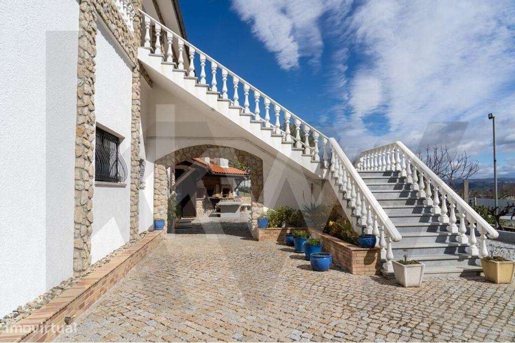 Fantástica Quinta com casa encantadora em Belmonte-17