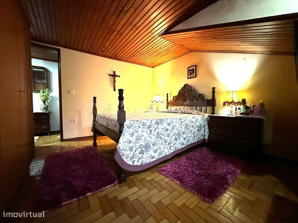 Moradia individual T5-16