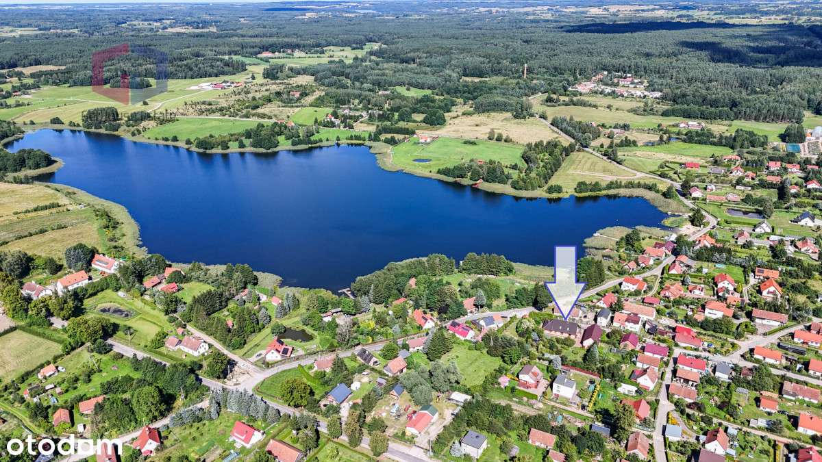 Dom nad jeziorem w spokojnej miejscowości Wipsowo