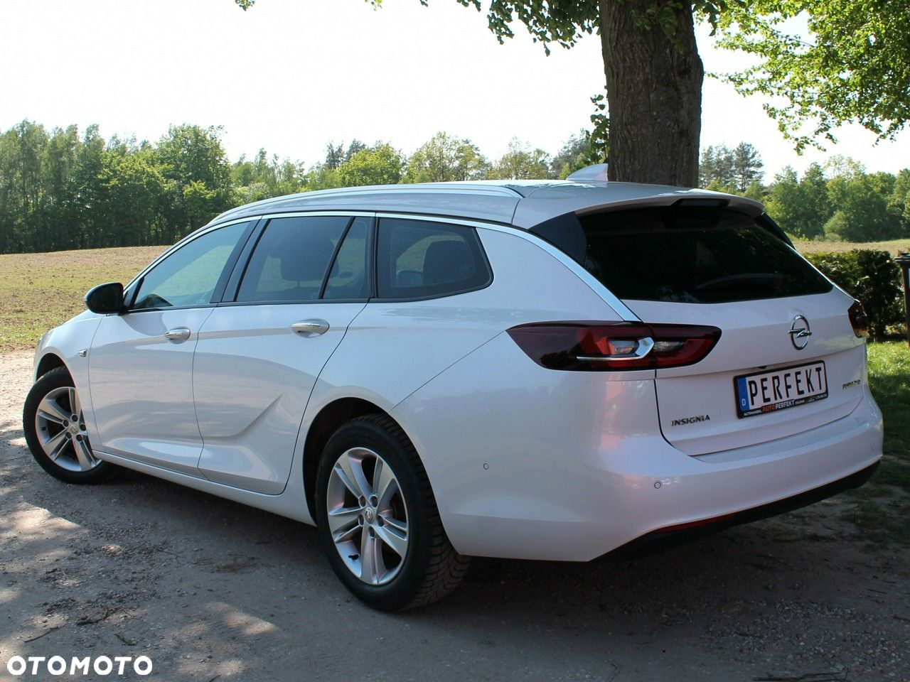 Opel Insignia - 15