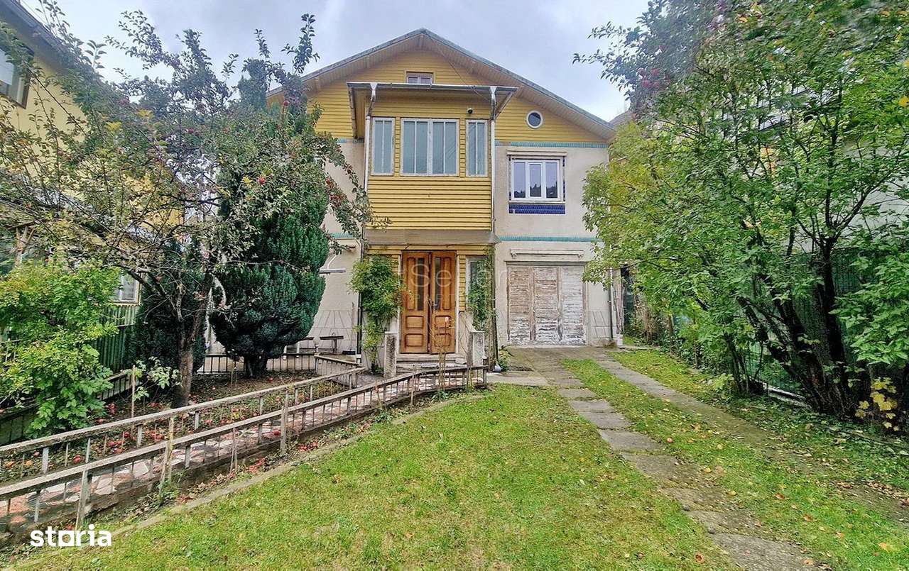 Aproape De Castelul Cantacuzino - Imagine principală: 5/20