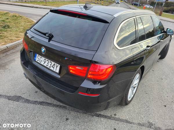 BMW Seria 5 520d Touring - 6