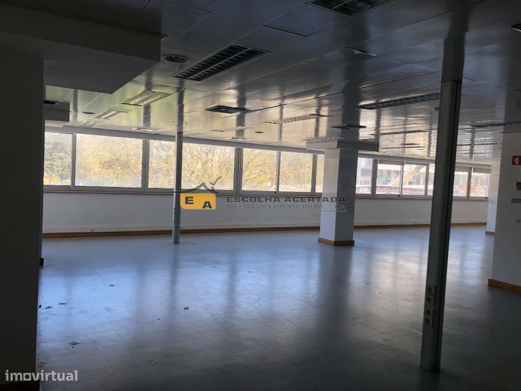 Escritório Praça da Galiza - Grande imagem: 5/12