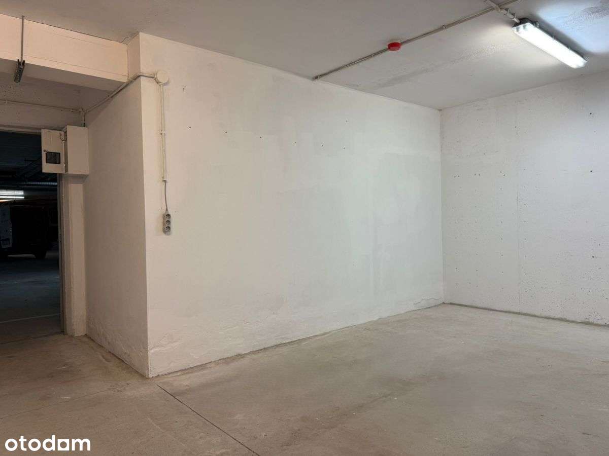 Unikat! Komórka Lokatorska 28,38 m2 / Wrocław-8