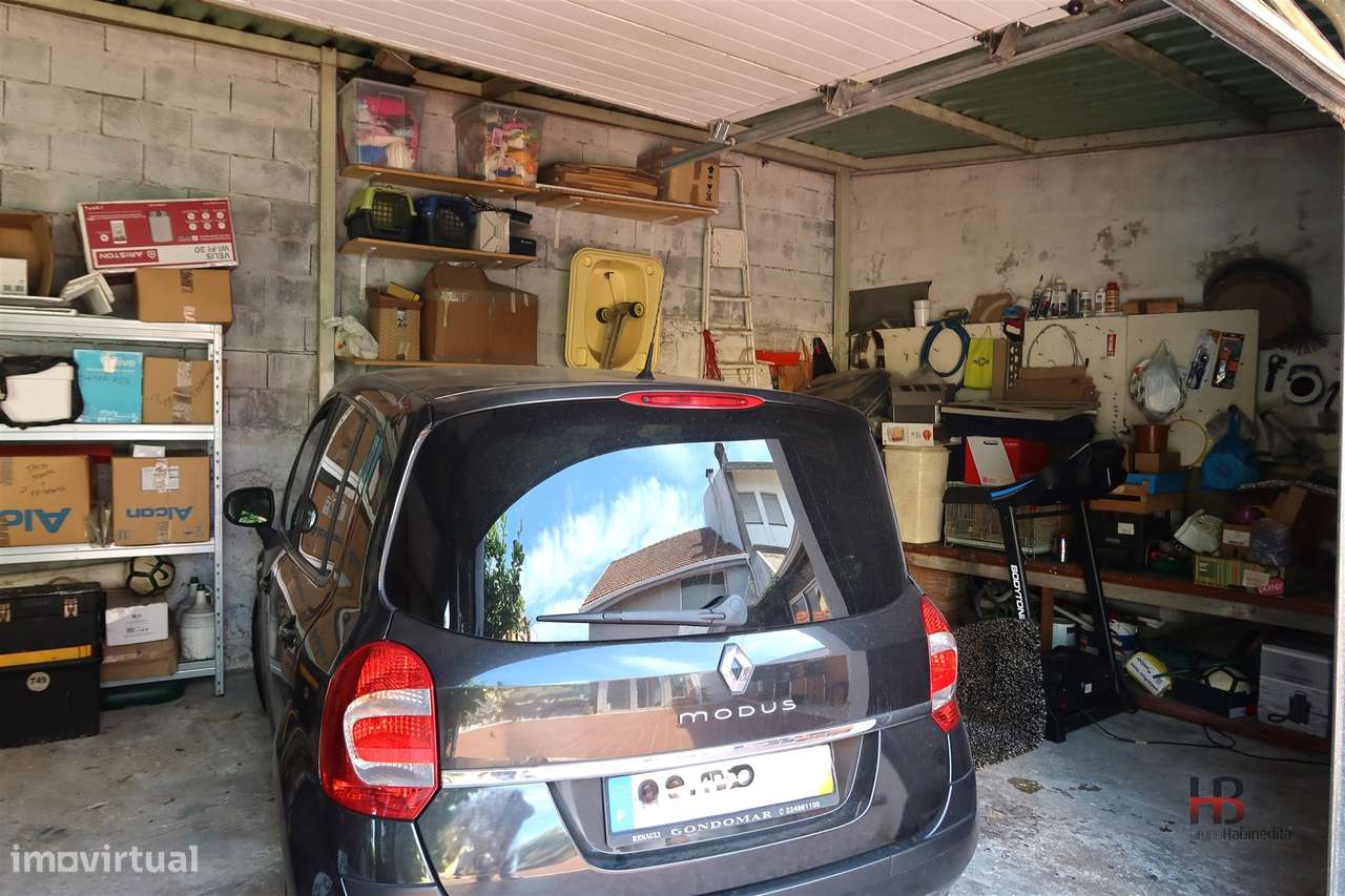 Oportunidade Única: Moradia T3 no Centro de Gondomar-36