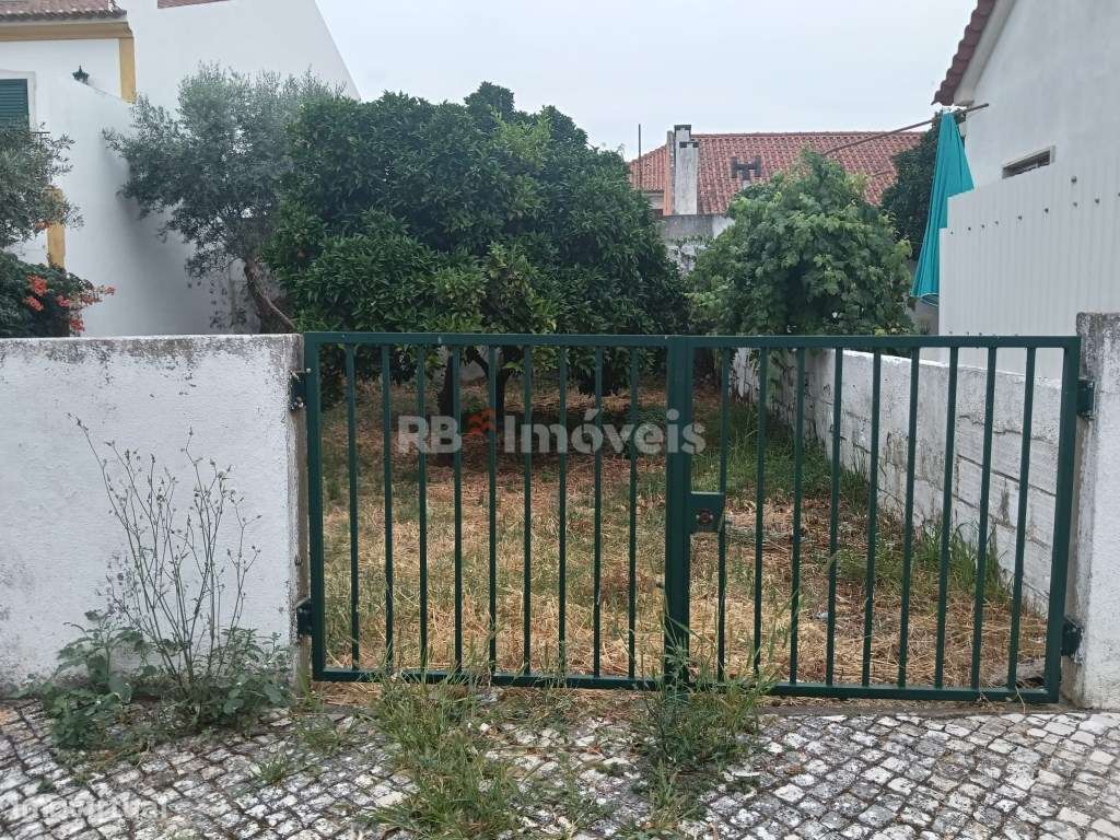 Lote de terreno urbano com 160,72 m2 - Praia do Ribatejo - Grande imagem: 5/6