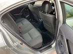 Toyota Avensis 1.8 Sol plus - 34