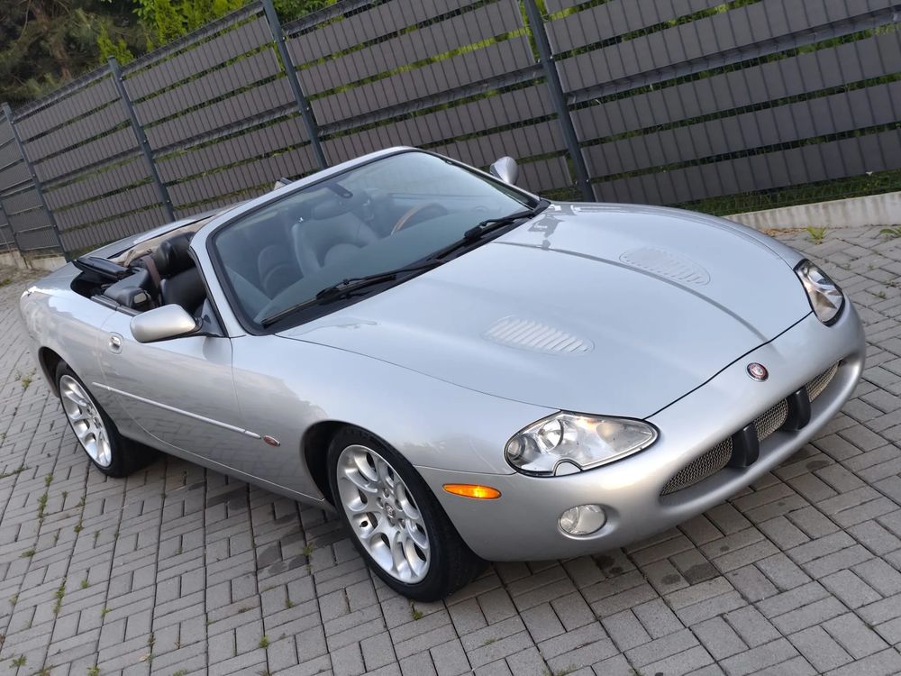Jaguar XK 2001