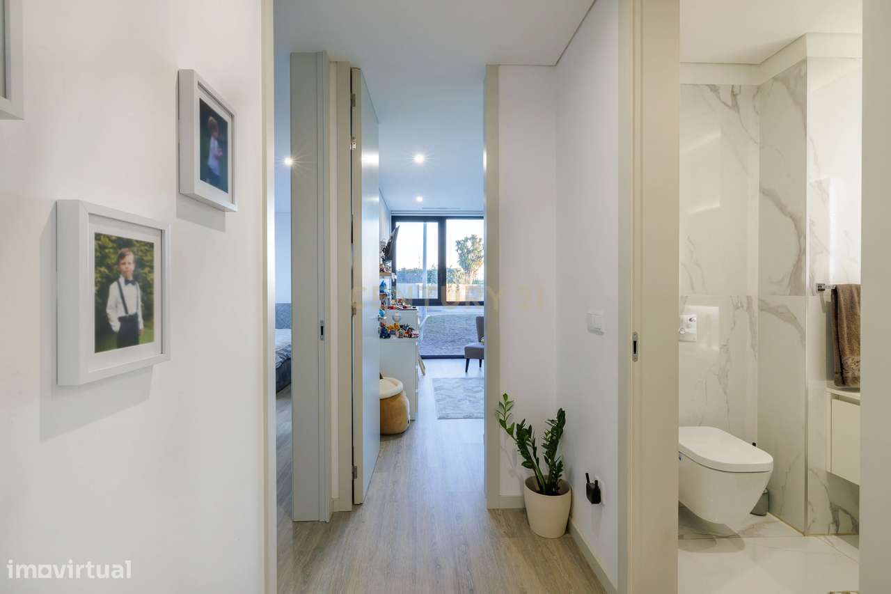 Apartamento Premium em Nogueira e Silva Escura, Maia-15