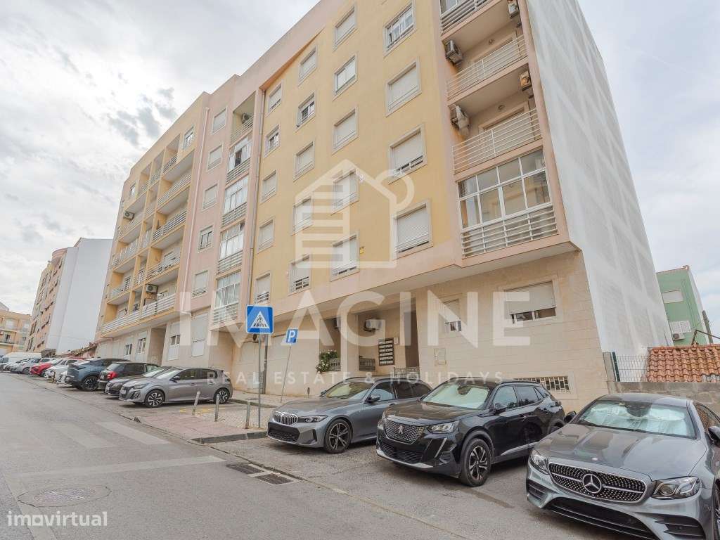 Apartamento T2 junto ao Hospital de São Bernardo-30