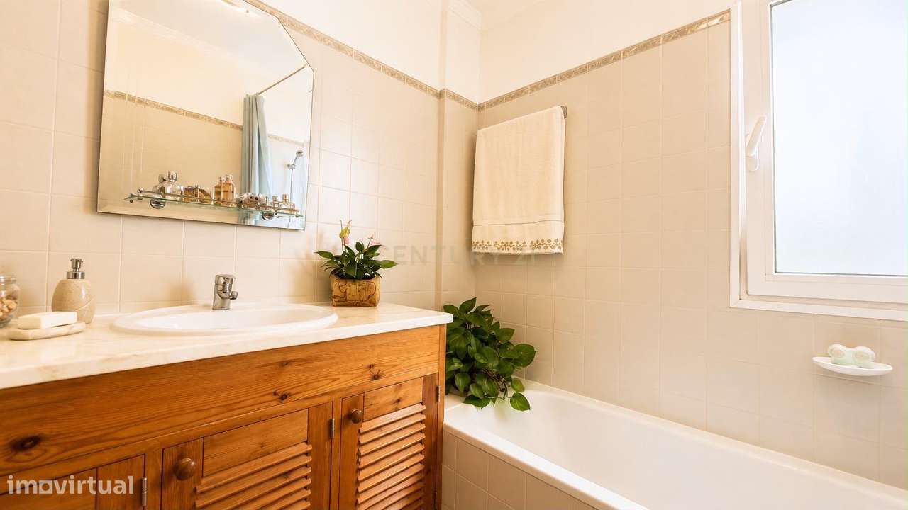 Apartamento T2 com Vista Mar | Garajau-9