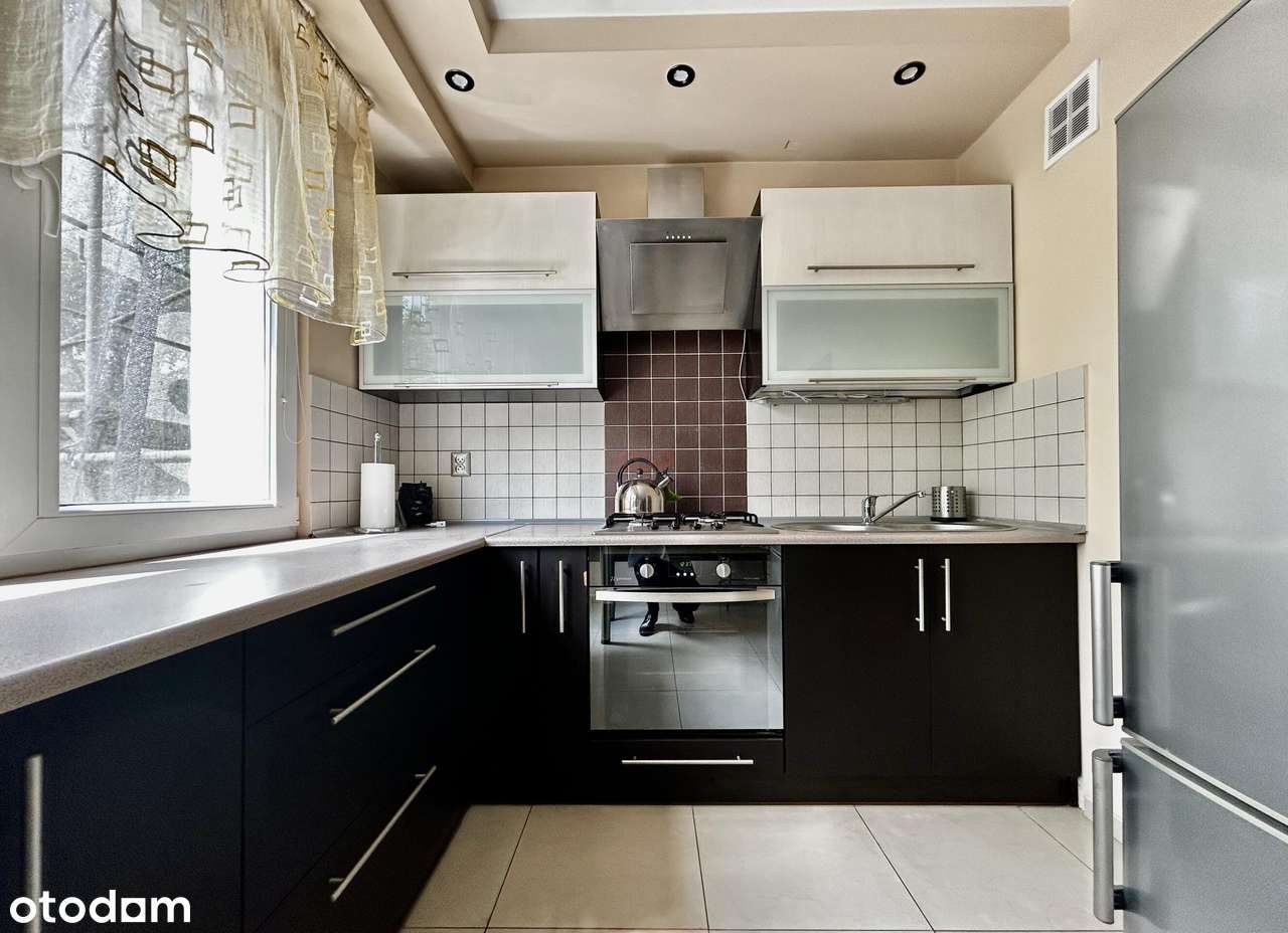 Przestronna kawalerka w atrakcyjnej lokalizacji! - Pełny obrazek: 2/8