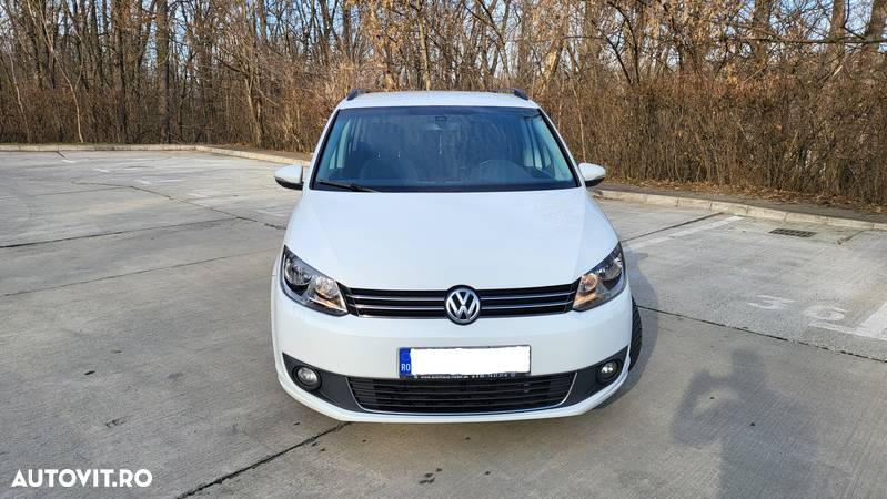 Volkswagen Touran 2.0 TDI Comfortline - 2