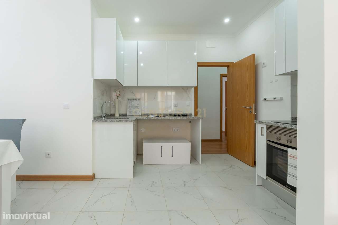 Apartamento Renovado T1 em Mina de Água, Amadora - Grande imagem: 5/30