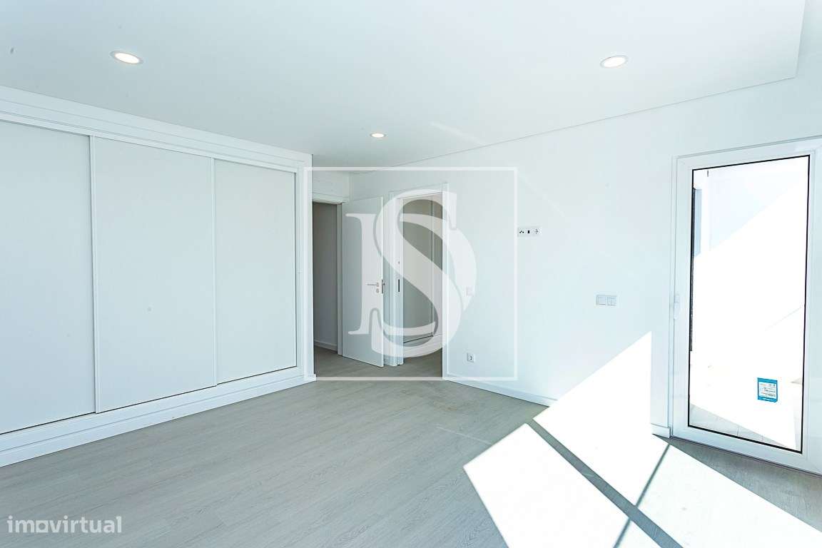 Moradia T4 moderna e exclusiva em  Tavira!-21