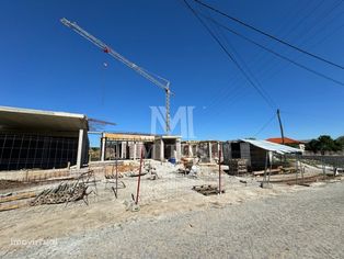 Moradia T3 em construção para venda em Mazarefes - Viana ...