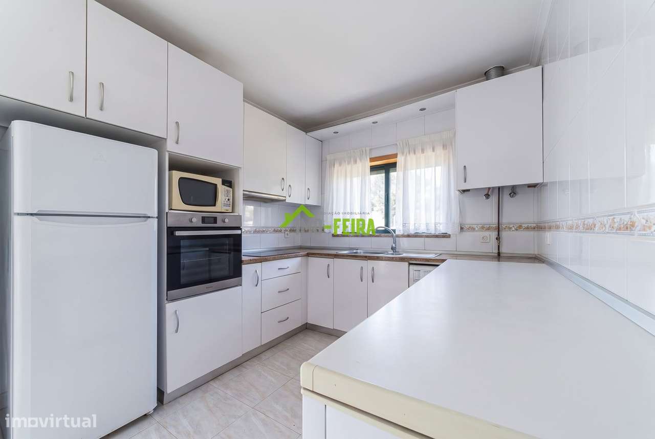Moradia  T3+T2. ARRIFANA-33