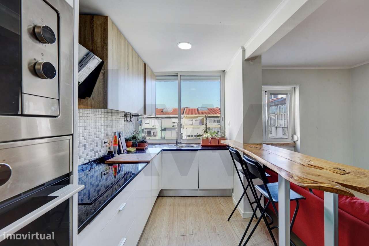 Apartamento T2 em praceta com ótima localização - Grande imagem: 5/20