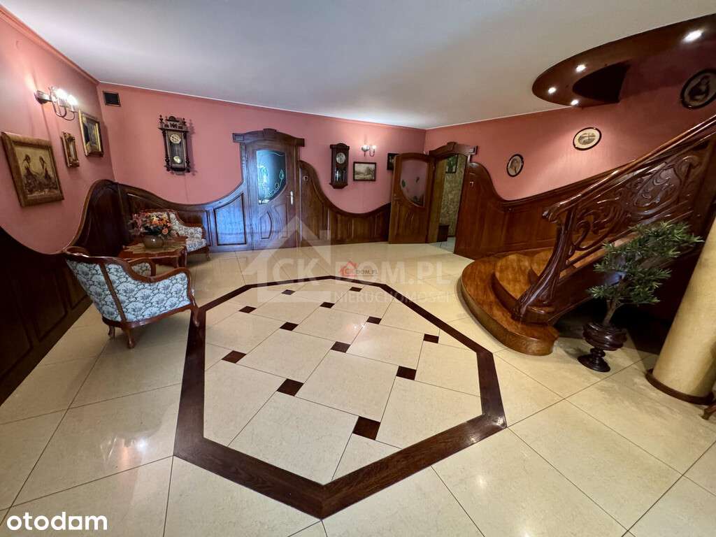 Przestronny dom 360 m² z ogrodem – Piękny ogród-6