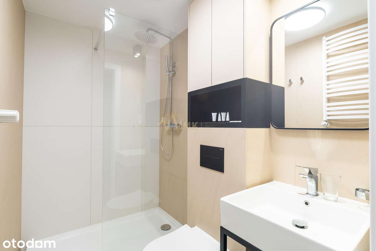 Nowoczesny apartament w centrum Kołobrzegu- gotowiec inwestycyjny!-11