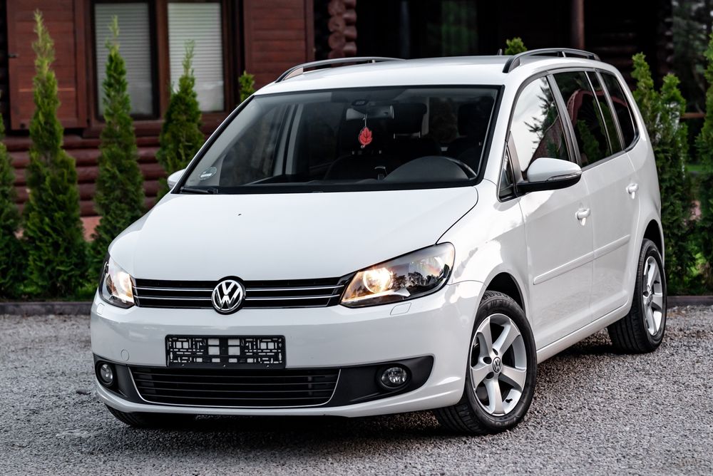 Volkswagen Touran II 2.0 TDI DPF DSG Highline 2011