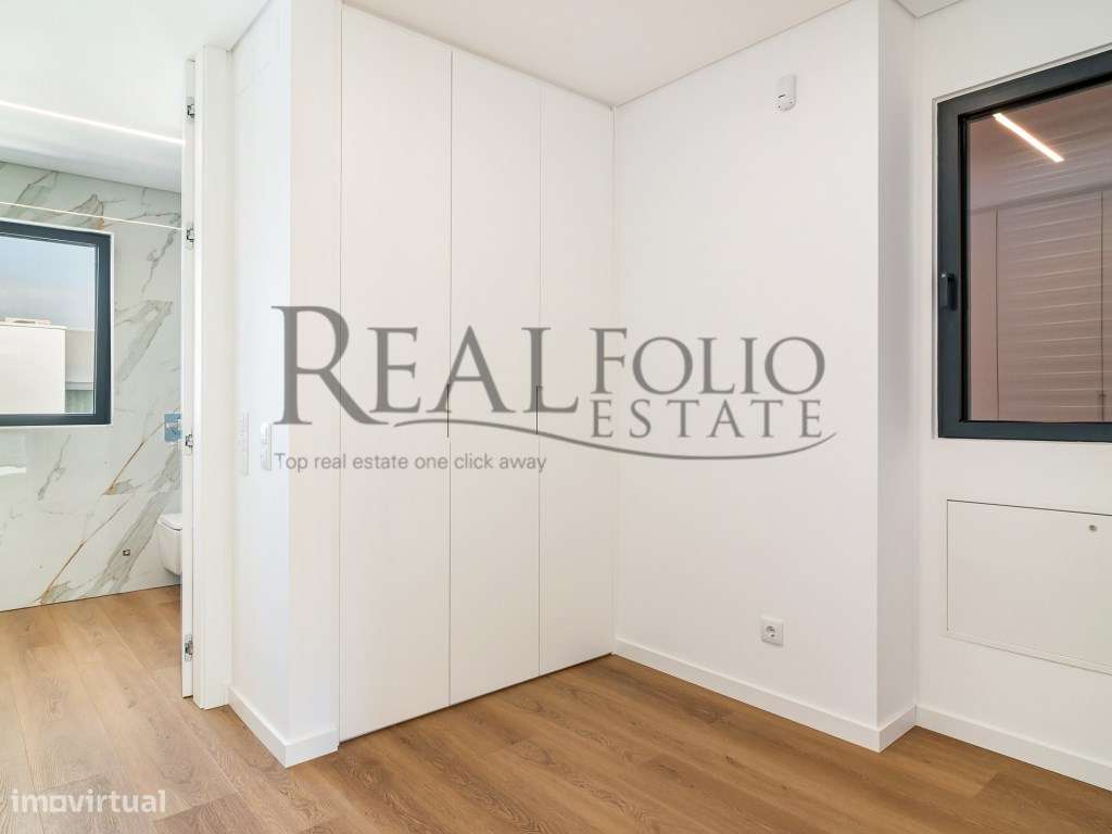 Moradia T4 Arquitetura Contemporânea Murches-19