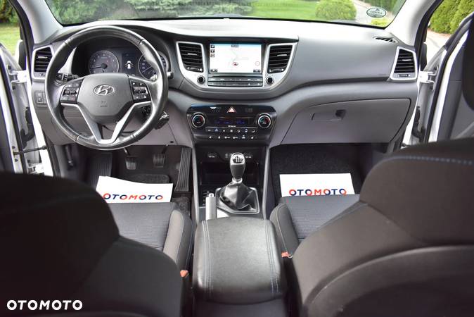 Hyundai Tucson 2.0 CRDi 4WD Intro Edition - 34