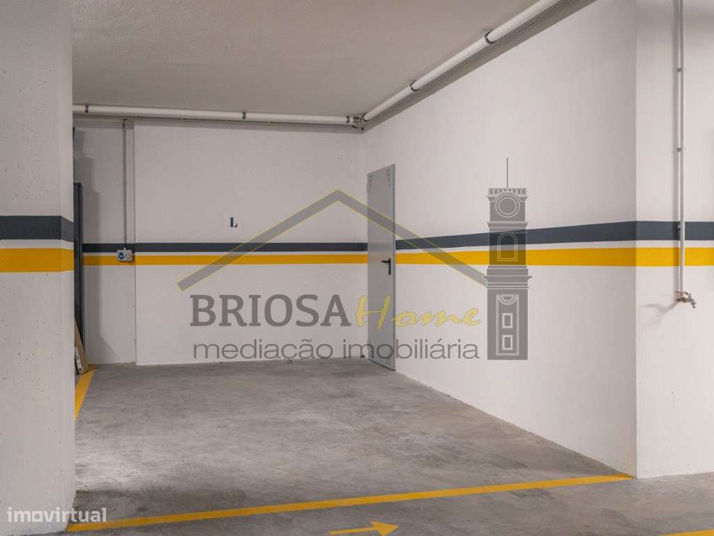 Apartamento T4, com vista mar, na Figueira da Foz-44
