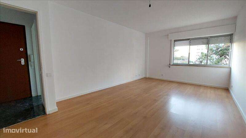 Apartamento T2 - Grande imagem: 4/16