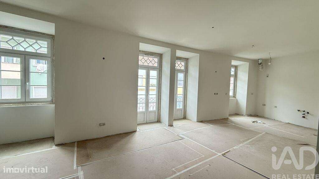 Apartamento T2 em Arroios de 94,00 m2 - Grande imagem: 4/12