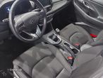 Hyundai i30 1.6 CRDi STyle+Navi - 10