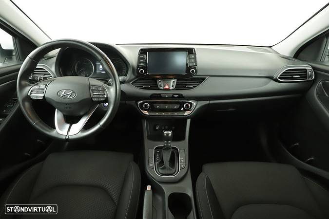 Hyundai i30 1.6 CRDi STyle 7DCT - 8