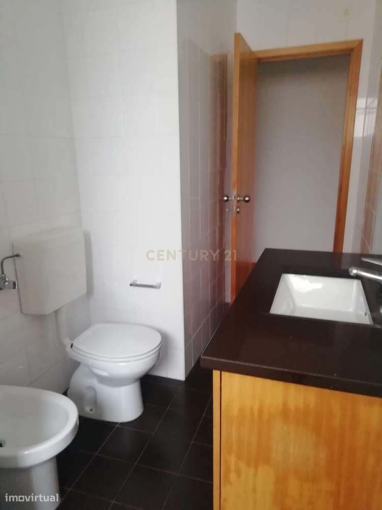 VOUS ÊTES À LA RECHERCHE D'UN BIEN DE LUXE? VENTE D'UM BÂTIMENT À LISB - Grande imagem: 4/60