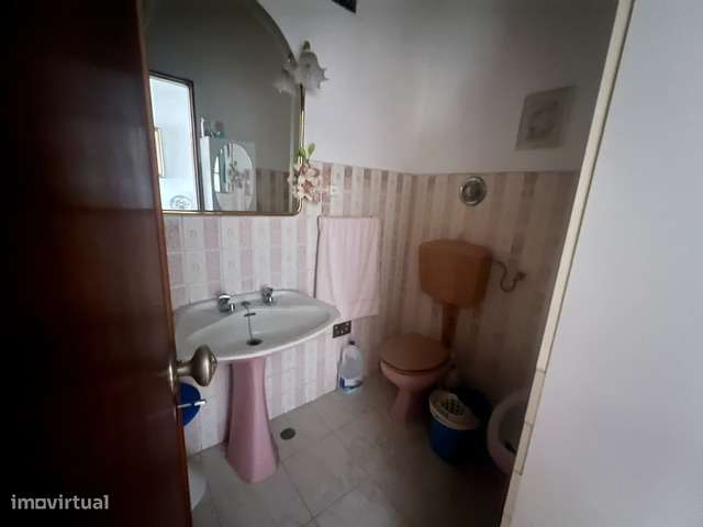 Apartamento T1 Almada-10