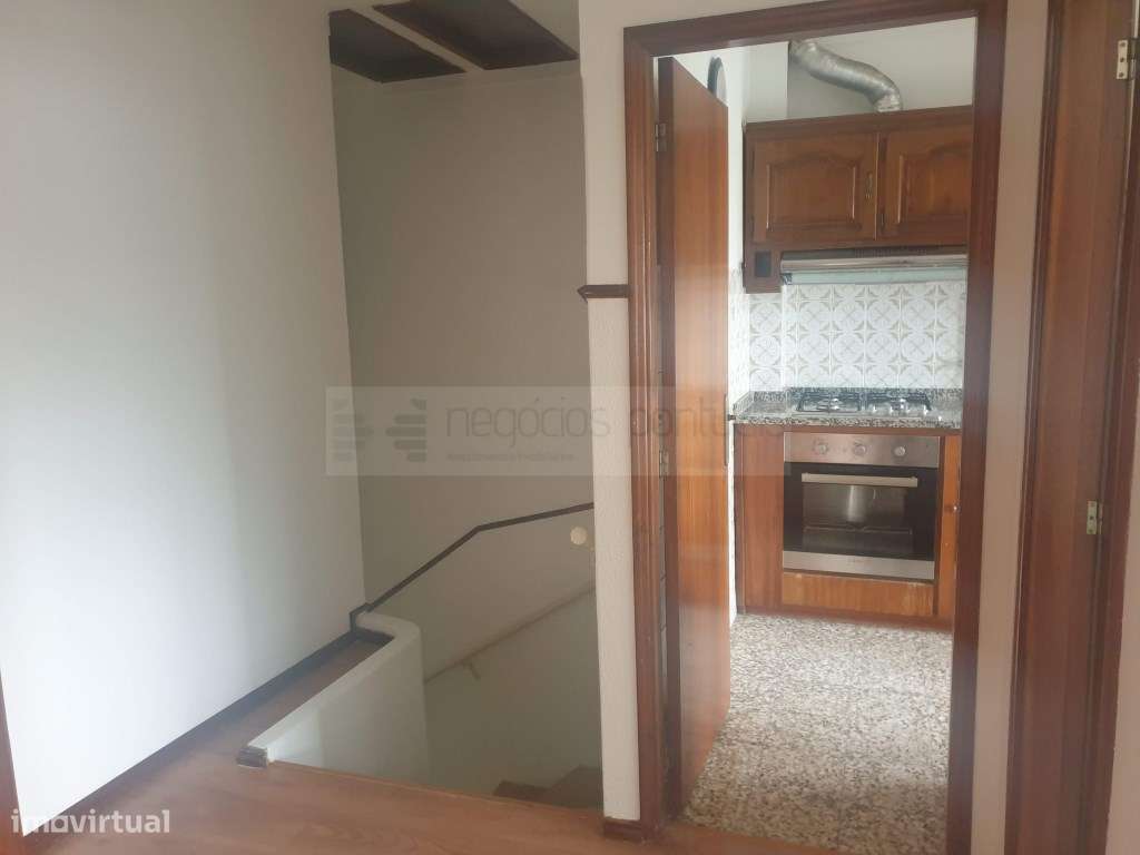 Andar Moradia T2+1 - Quinta da Capela | Próximo do Minho Center - Grande imagem: 3/16