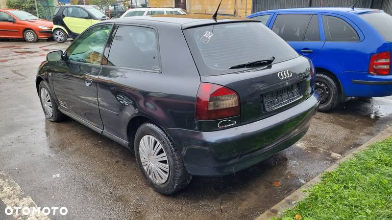 KLAPA BAGAŻNIKA AUDI A3 8L LY9W - 5