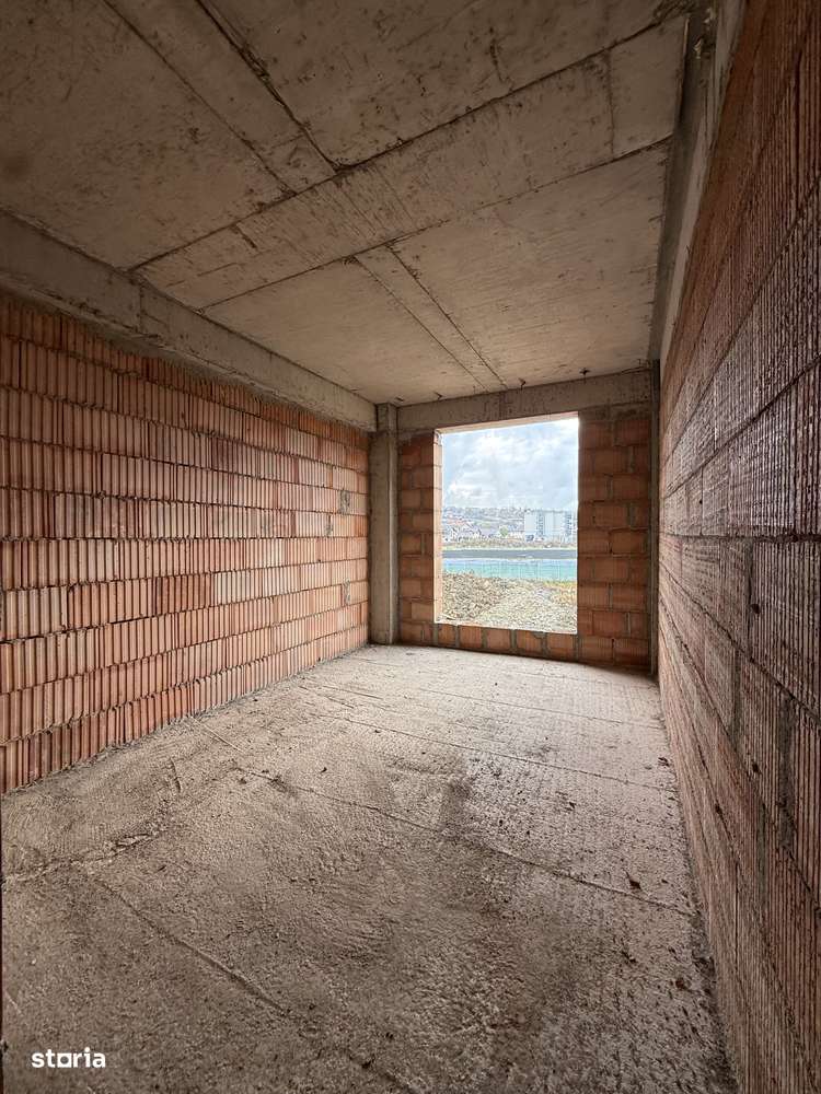 2 cam decomandat, 57 mp etaj intermediar zona Visan-2