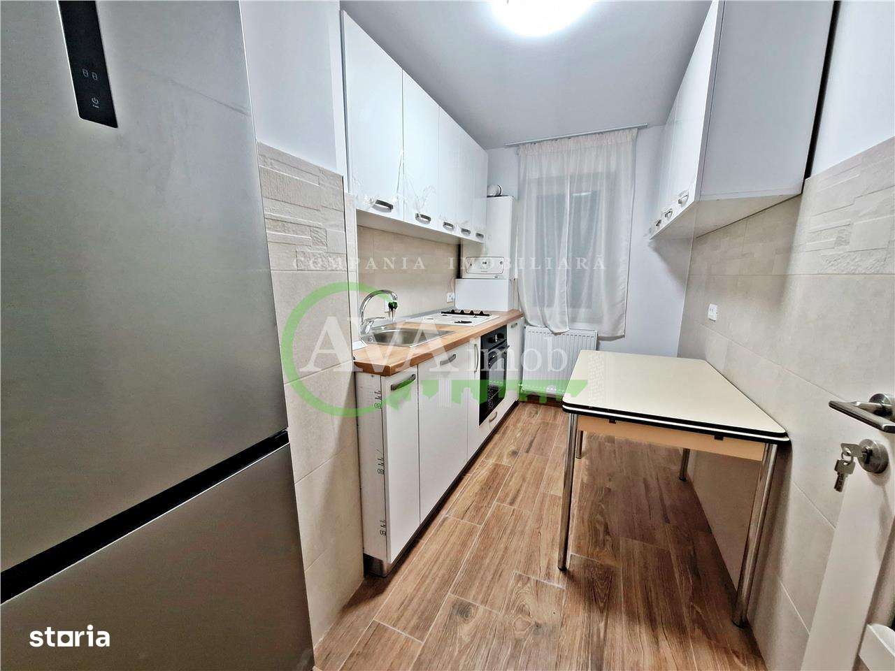 Apartament 2 camere semidecomandat | Etaj 3 | Renovat 2025, Zona Centr - Imagine principală: 3/8