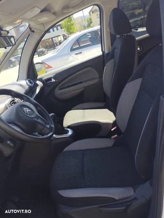 Citroën C3 Picasso 1.6 HDI FAB Trendy - 10